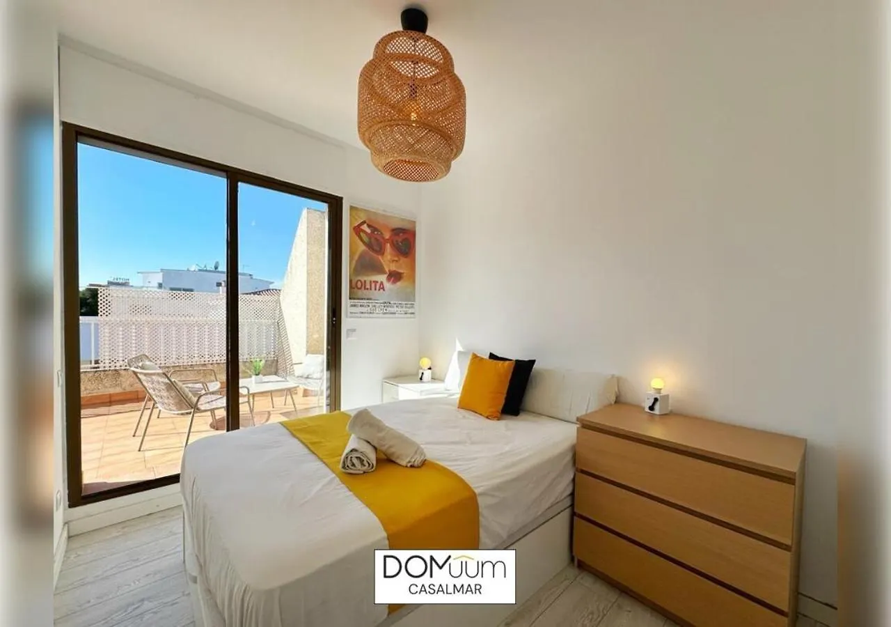 Domuum Holidays -Casalmar Family Home Salou 0*,