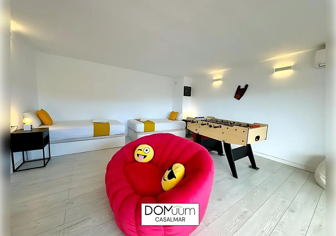 Domuum Holidays -Casalmar Family Home Salou 0*,
