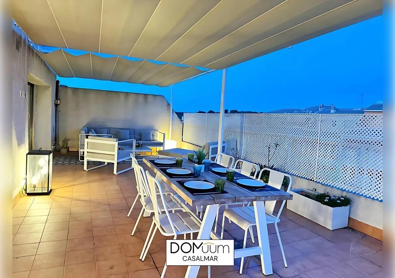 Domuum Holidays -Casalmar Family Home Salou 0*,